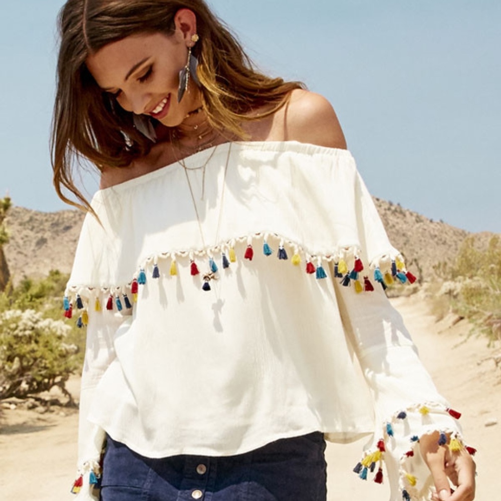 *Host Pick* NWT - Altar'd State Tassel Top - Picture 3 of 6
